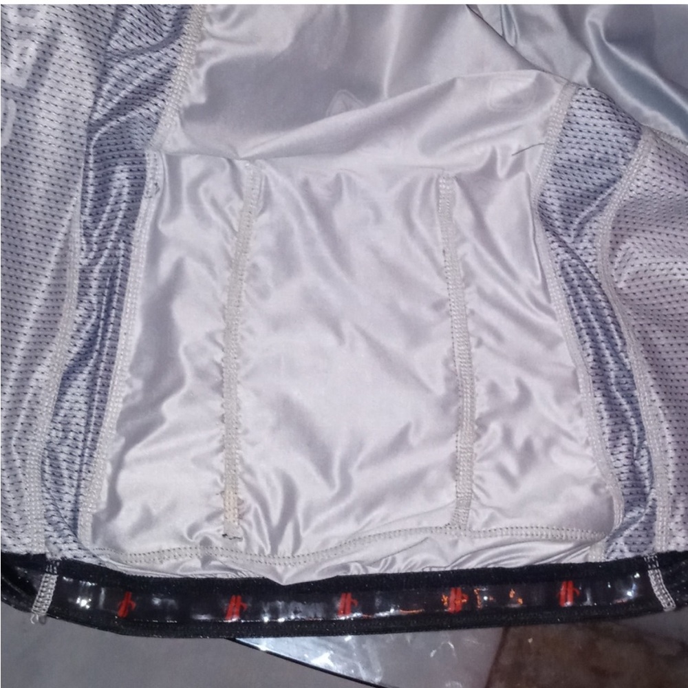 Hincapie Cycling Jersey, NWOT - Picture 5 of 6